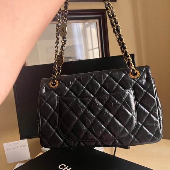 RARE Chanel Bag Flap Coin - Picture 3 of 3
